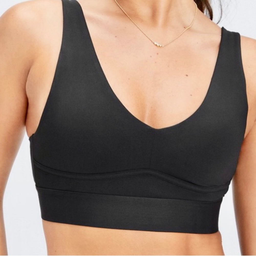 Fabletics Sports Bra Comfy Wear For Working Out/Run Errands In.